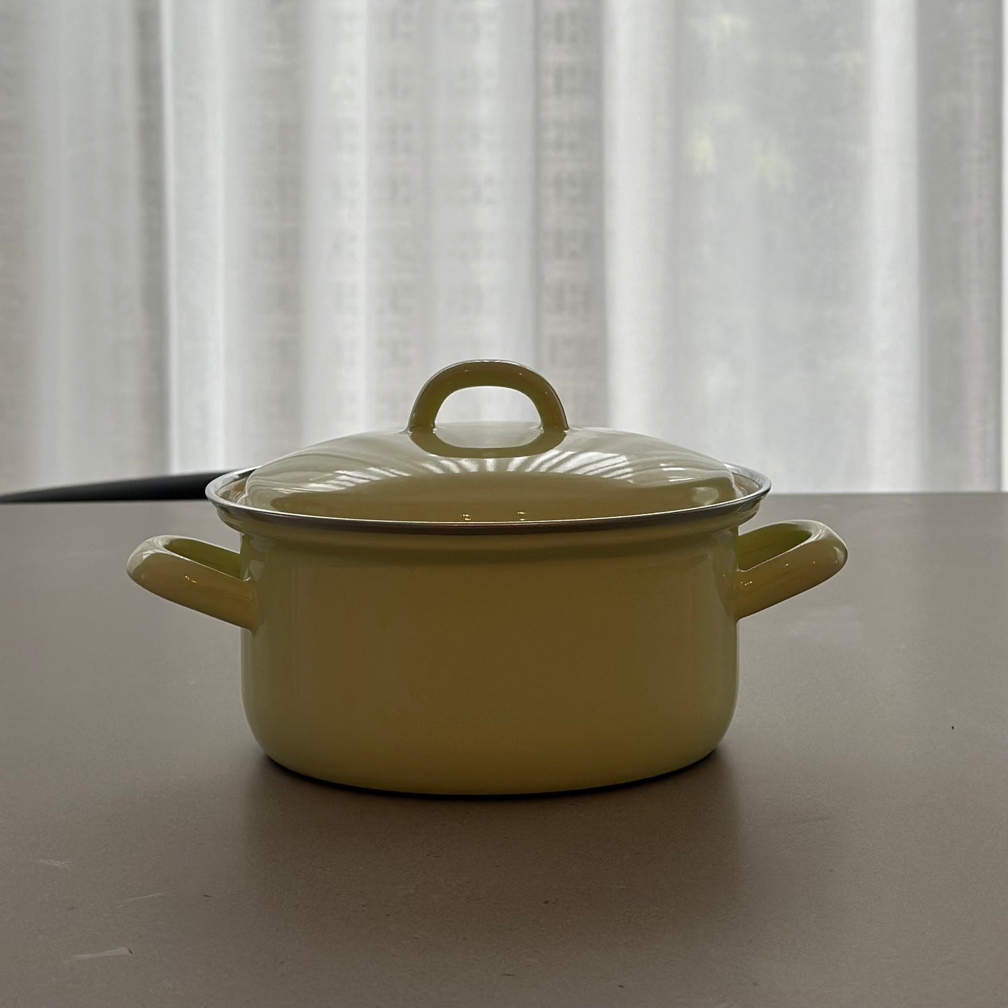 Austria Reiss Enamel Pot