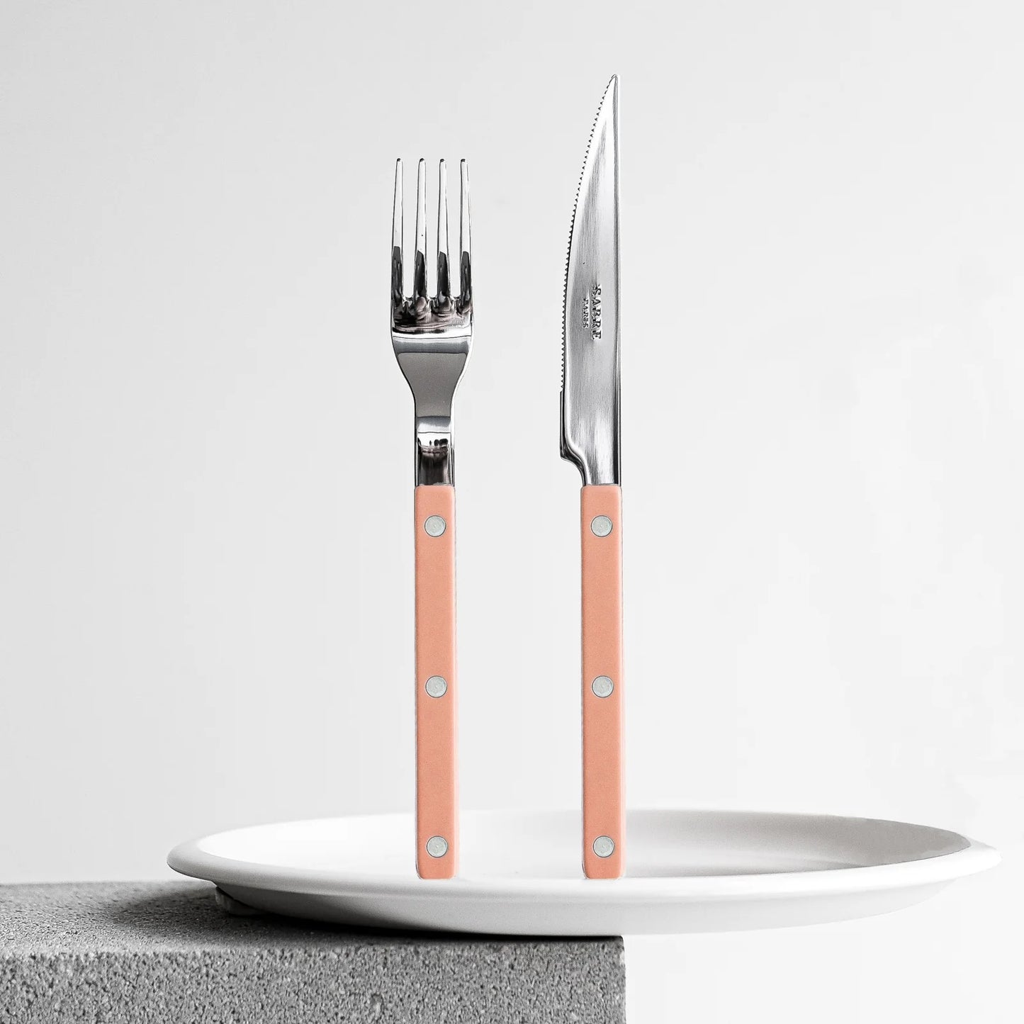Sabre Bistrot Shiny Cutlery - Nude Pink